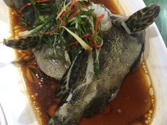 -四川小胡子海鲜(丁村万人海鲜广场店)