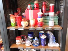 -星巴克臻选(盐城金鹰聚龙湖店)