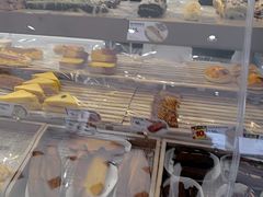 -85度C(生甜甜圈研究工坊·上海平凉店)