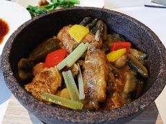 姜葱生啫鱼头-顺德渔村·岭南一号