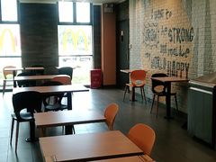 -麦当劳(石坝服务区店)
