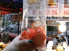 -芒果糯米饭摊子
