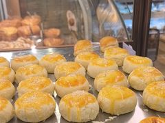 -昆明冠生园·蛋糕·面包(南强街店)