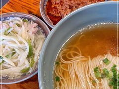-老外婆本帮面(塔城路店)