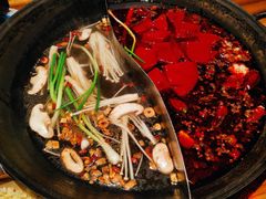 -周小明火锅(黑金冠社区店)