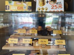 面包甜点陈列柜-麦当劳(世贸店)