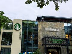 -星巴克(南宁民歌湖店)