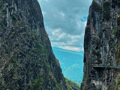 -苍山世界地质公园·石门关大峡谷