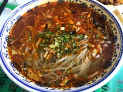 哨子面-令氏家外家周秦食府(高新店)