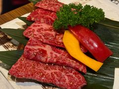 -炼火烤肉店