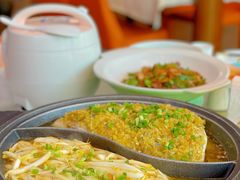 -阿瓦山寨·湘菜现炒·剁椒鱼头王(咸阳总店)