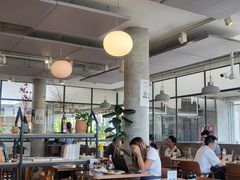 -ROAST coffee & eatery