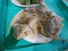 五香豆皮-中和远东火锅兔(老店)