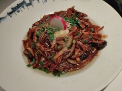 响油鳝糊-卯时·龙光雅宴·精致锡帮菜(惠山古镇店)