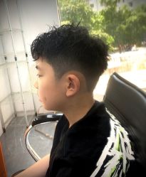 -茶发Salon·烫发染发理发