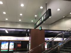 -白石桥南(地铁站)