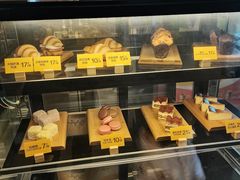 -麦当劳(百荣世贸商城店)