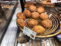-巴黎贝甜(大宁国际商业广场店)
