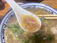 -罗卜李包子羊肉汤