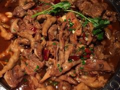 鸡爪-胖哥俩肉蟹煲(河北勒泰购物中心店)
