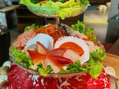 海陆拼盘-湊湊火锅·茶憩(上海合生汇店)