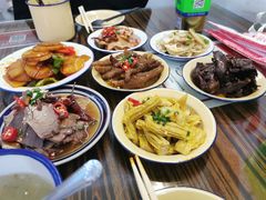 -三镇卤货二公司(汉街店)