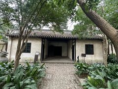 -上海市龙华烈士陵园