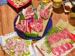 -肉魁屋·烧肉·烧鸟·酒场(高新店)