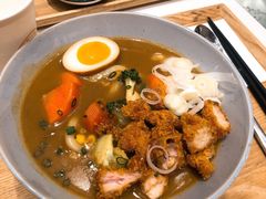炸鸡块咖喱乌冬面-池奈·咖喱蛋包饭(熙地港店)