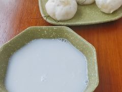 -舒小笼松针小笼包