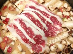 -烤路里·韩国品质自助烤肉(石路天虹4号店)