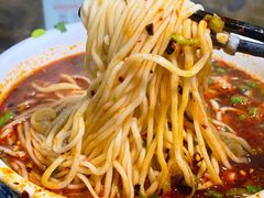 -吾穆勒蓬灰牛肉面·清真(北滨河中路店)