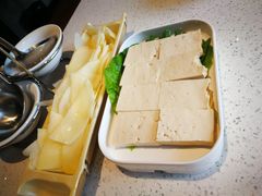 -九府羊·鲜羊火锅·烤串(新华路店)