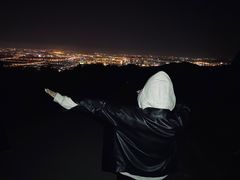 -鬼笑石后山停车场