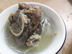 -老火大骨头汤馆