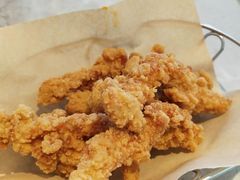 -必胜客(尹山湖歌林公园店)