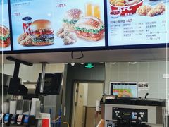 -肯德基(三元桥东店)