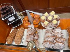 -Bouchon Bakery