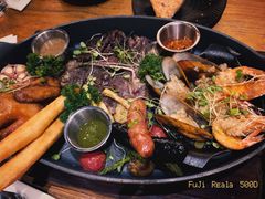 至尊海陆空拼盘-Let's Taipei 非常烘焙(太古里店)