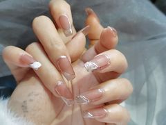 -群丽化妆摄影美甲纹绣培训学校