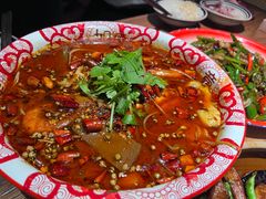 -泥糊破店小酒馆·团建聚餐(南京西路店)