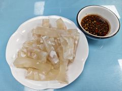 -崴海渔村(虹梅路店)