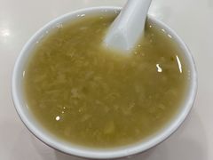 百合绿豆沙-芬芳甜品(体育东横街店)