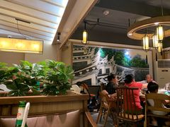 大堂-湖南人家·家传湖南菜(水围店)
