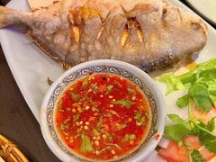 -大头虾越式风味餐厅(光明广场店)