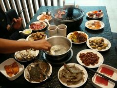 -华府海鲜碳烤自助(万达店)