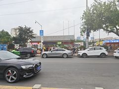 -利群海琴购物广场(商丘路店)