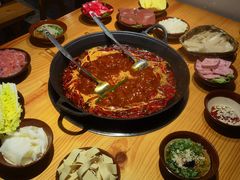 -乐闹闹重庆火鍋(民治店)