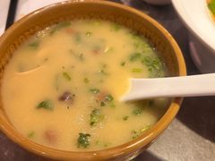 -闫府私房菜(恒隆店)