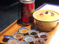 -哥老官重庆美蛙鱼头(龙湖杭州金沙天街店)